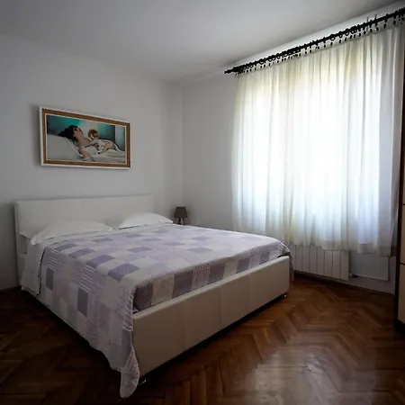 Nada I Apartment *